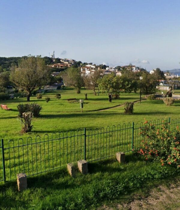 Recinzione per il Parco Giochi di Baja Sardinia